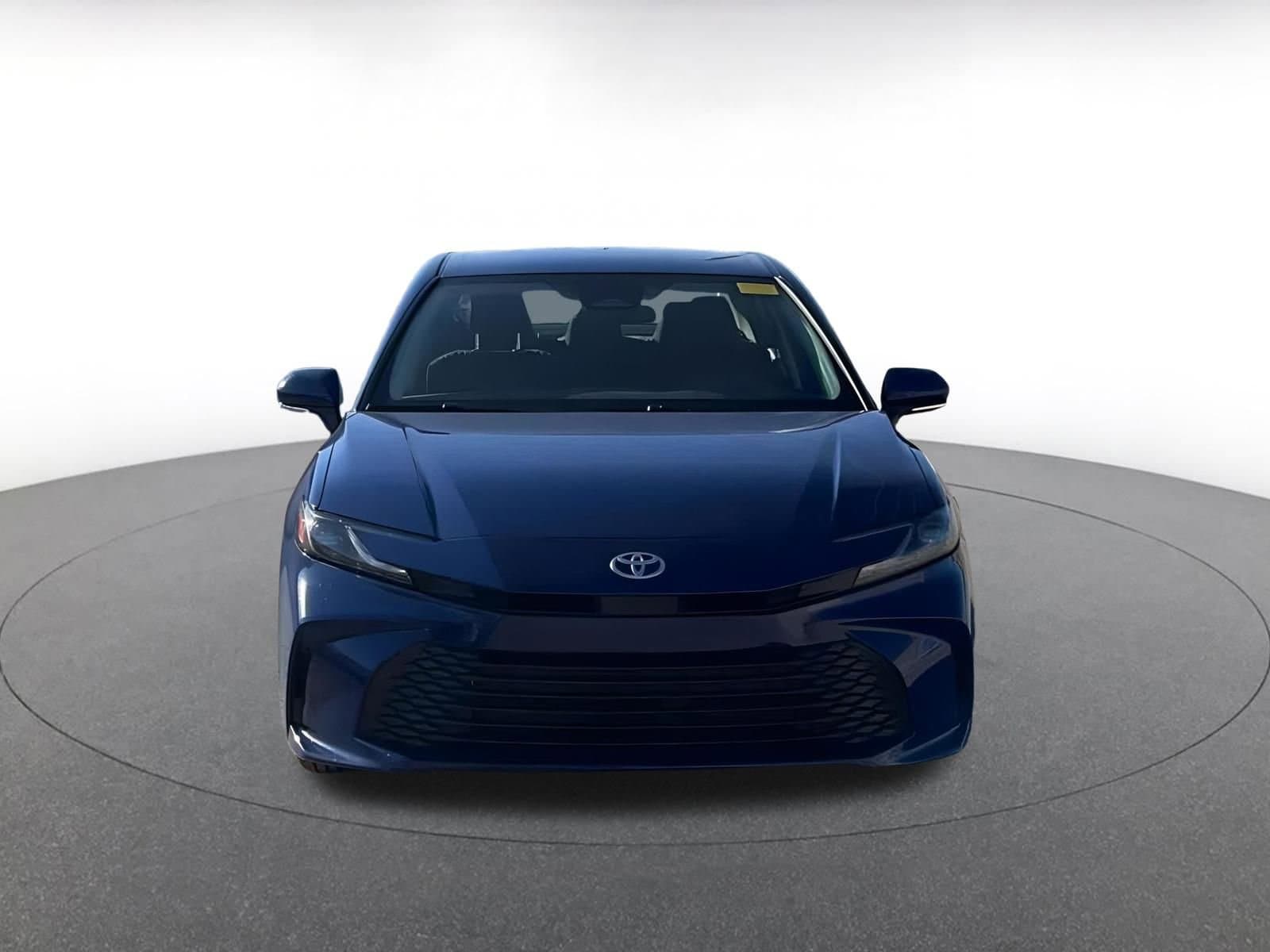 Thumbnail: 2025 Toyota Camry - 3