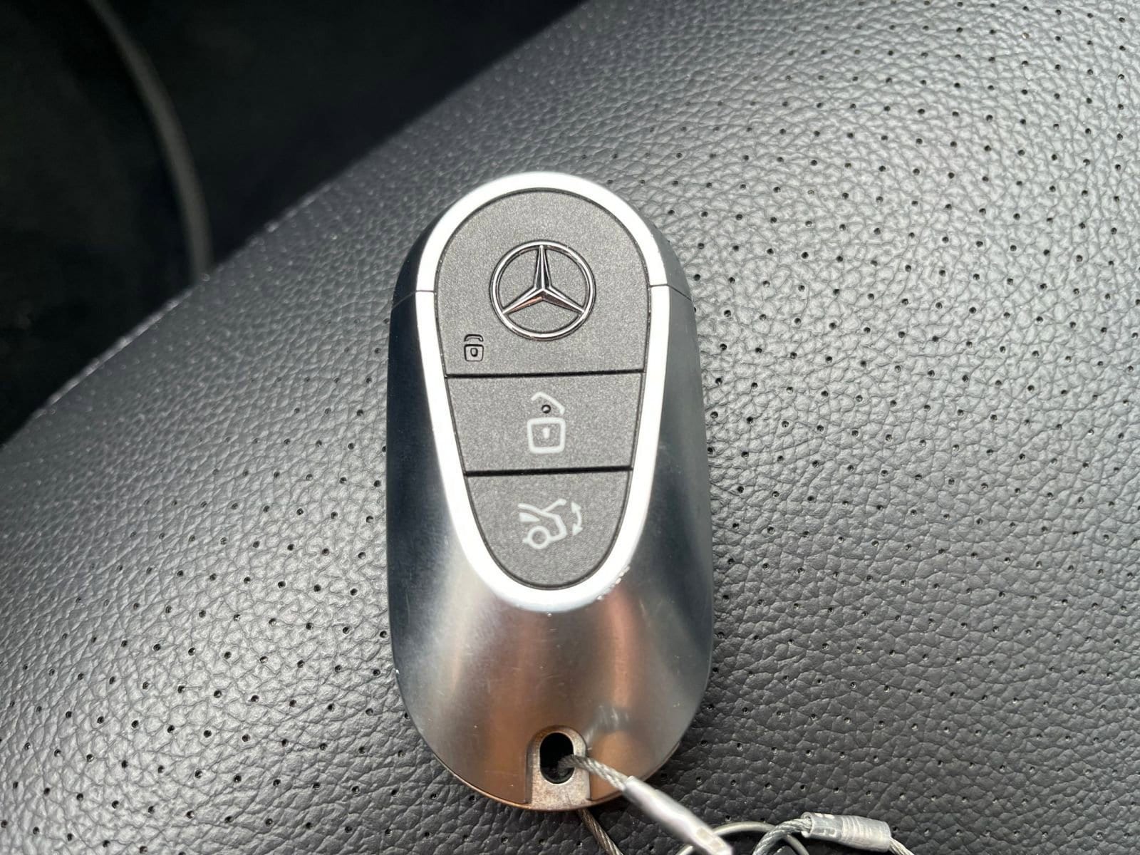 Thumbnail: 2024 Mercedes-Benz C-Class - 22