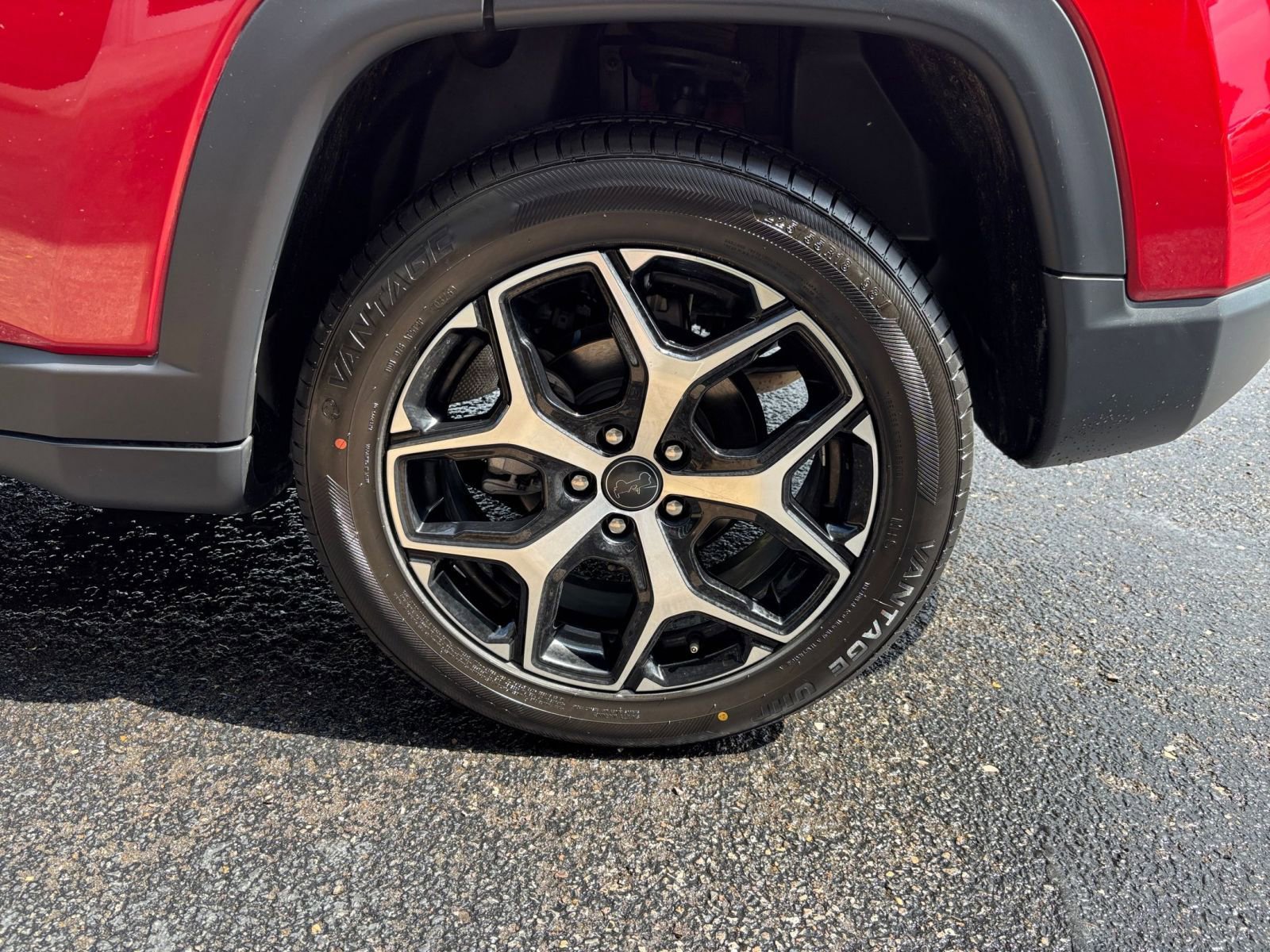 Thumbnail: 2025 Jeep Compass - 31