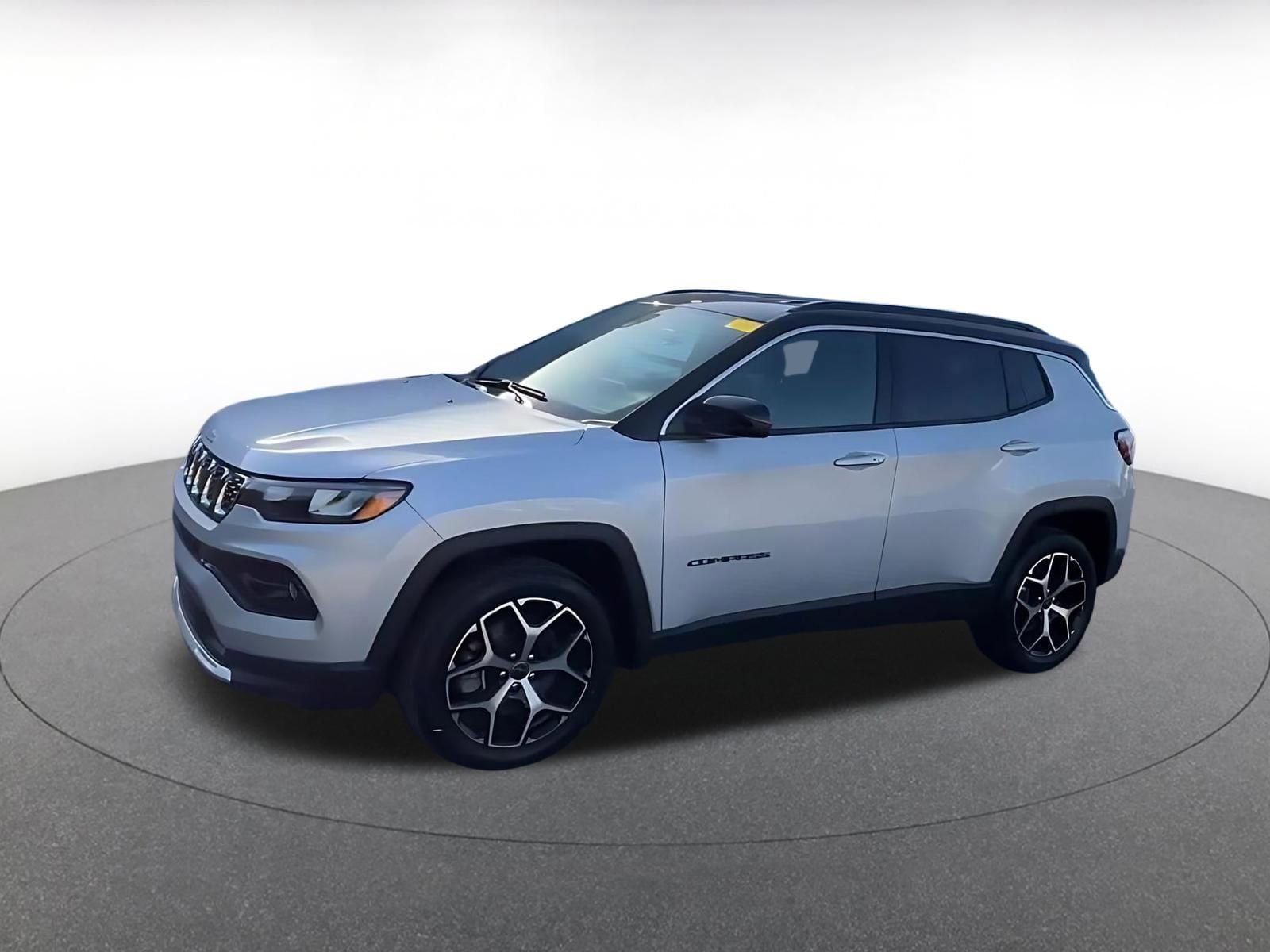 Thumbnail: 2025 Jeep Compass - 8