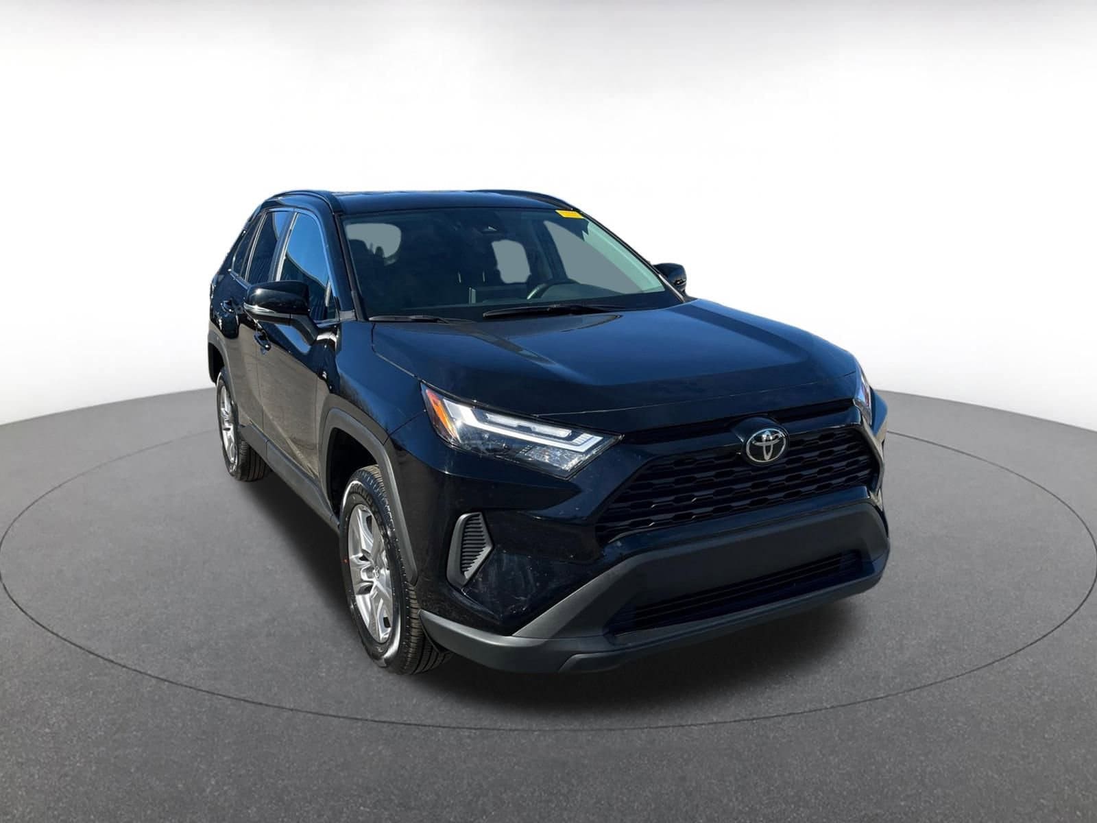 Thumbnail: 2025 Toyota RAV4 - 1