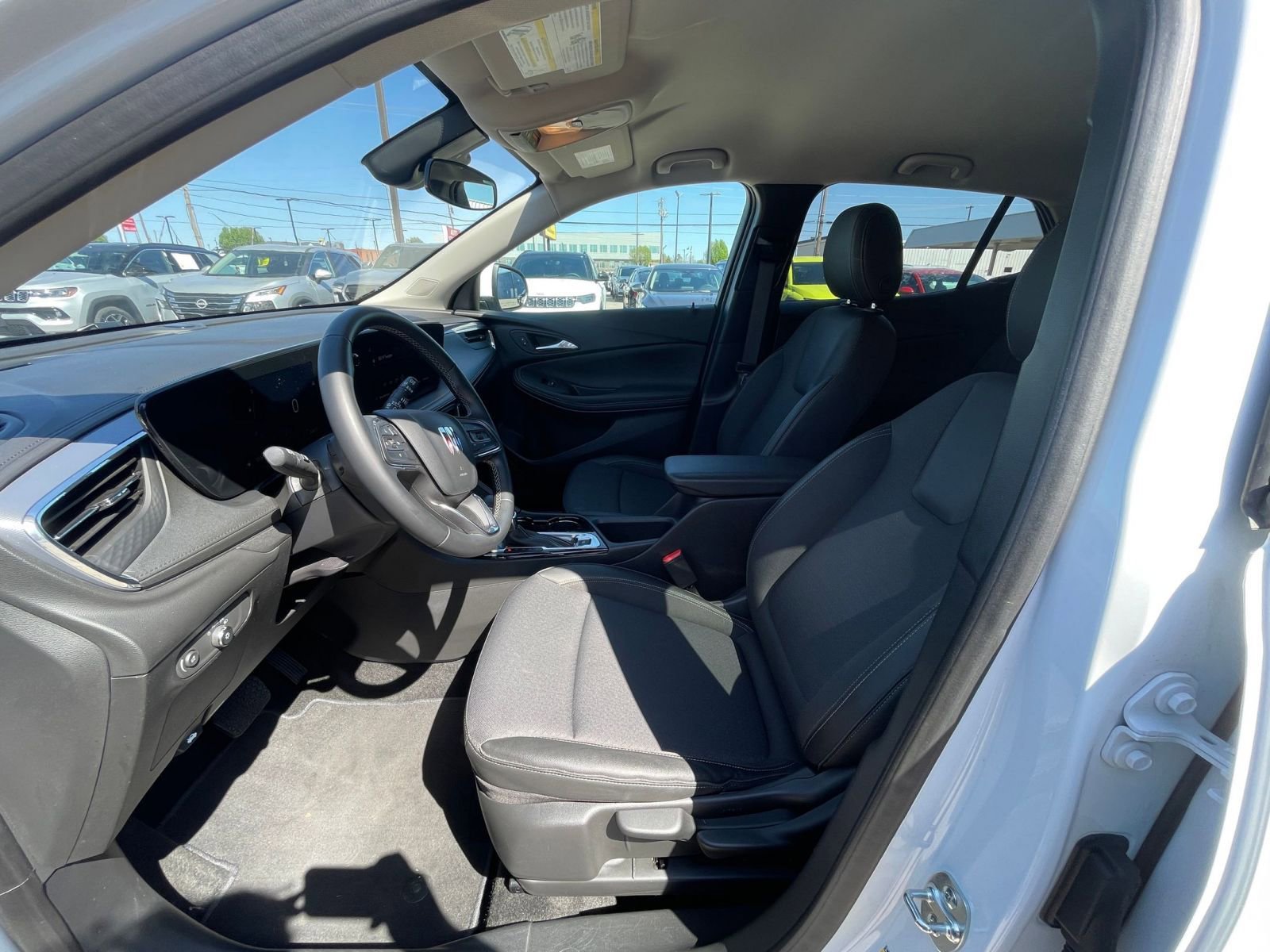 Thumbnail: 2025 Buick Encore GX - 27