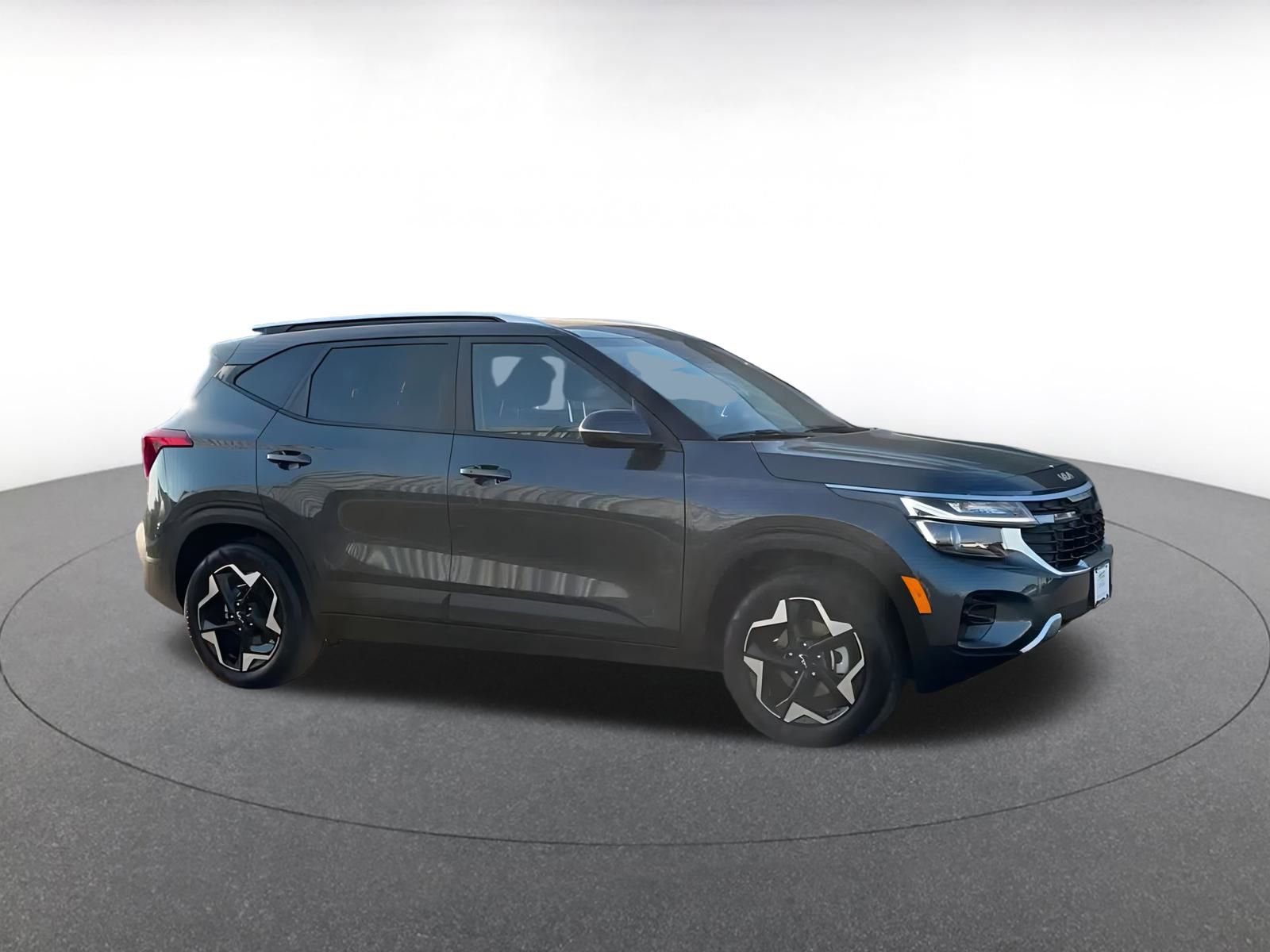 Thumbnail: 2025 Kia Seltos - 2