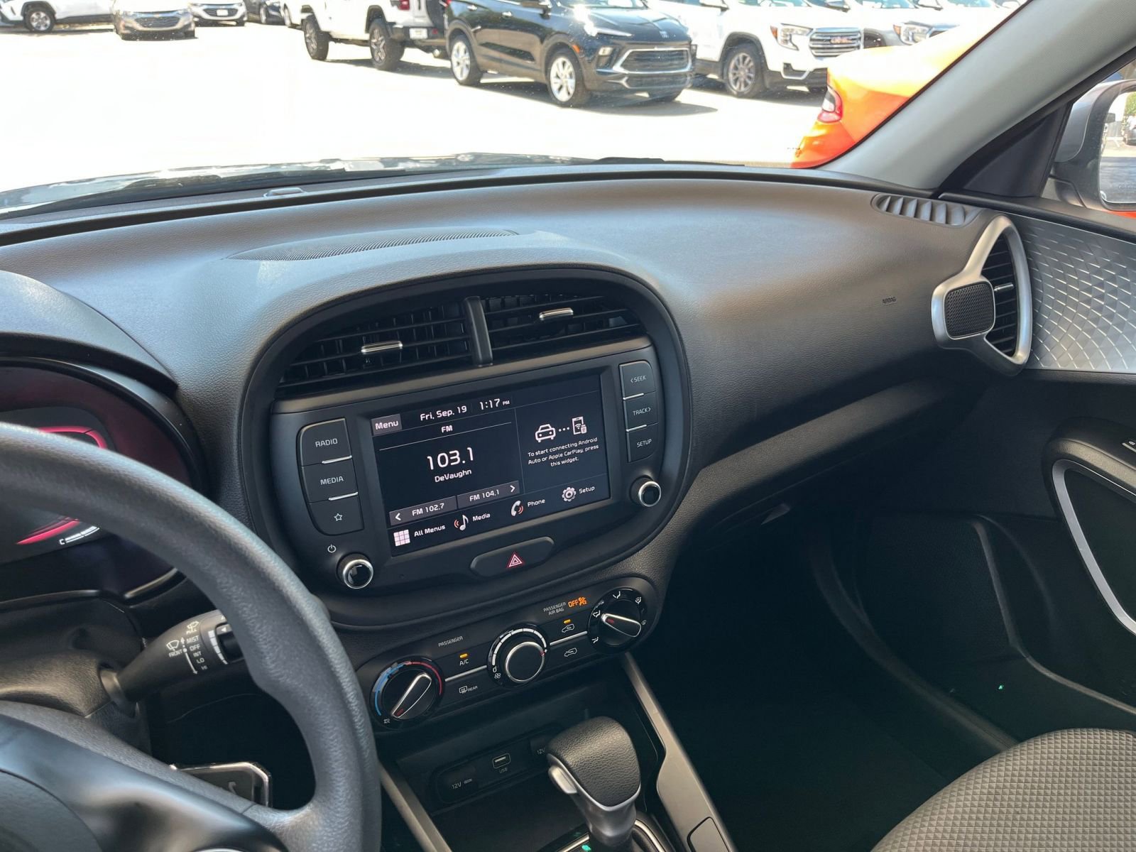 Thumbnail: 2024 Kia Soul - 18