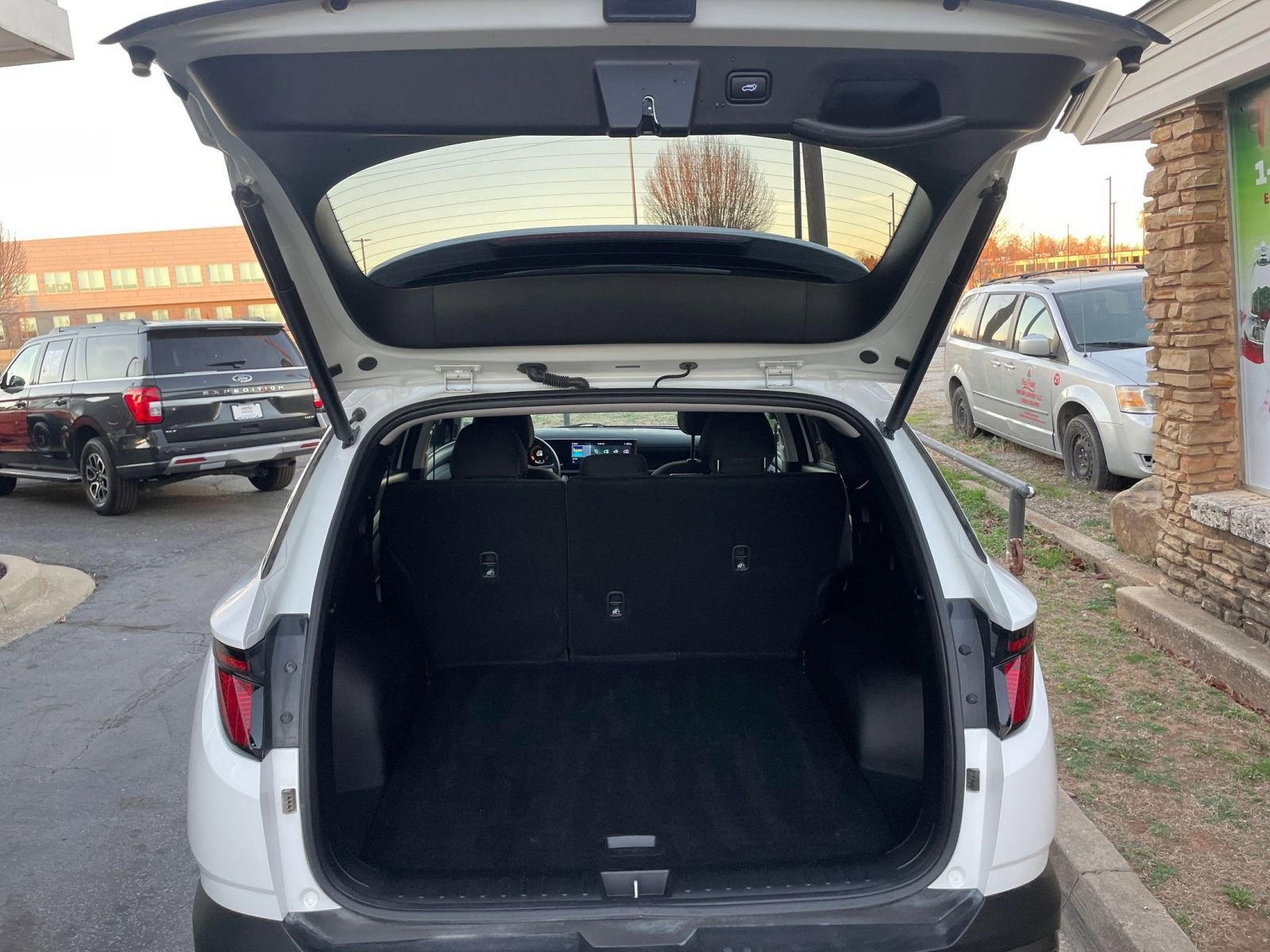 Thumbnail: 2025 Hyundai Tucson - 31