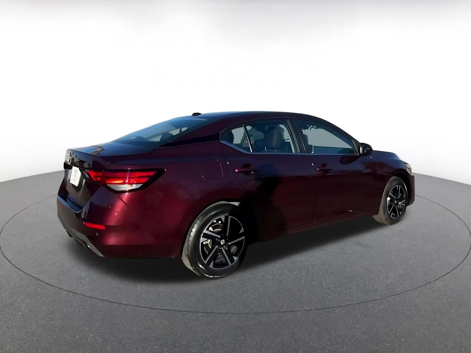 Thumbnail: 2025 Nissan Sentra - 14