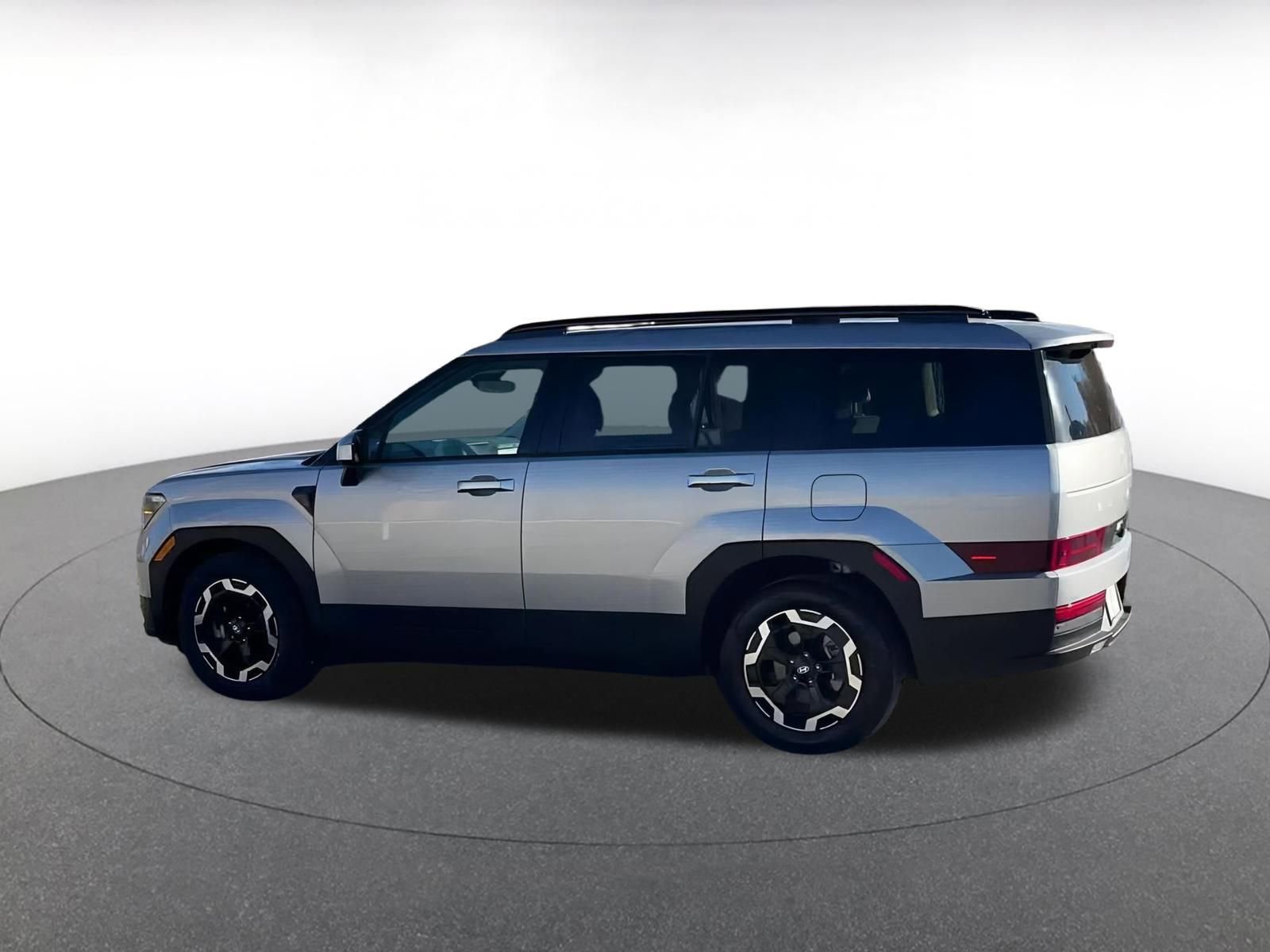 Thumbnail: 2025 Hyundai Santa Fe - 9