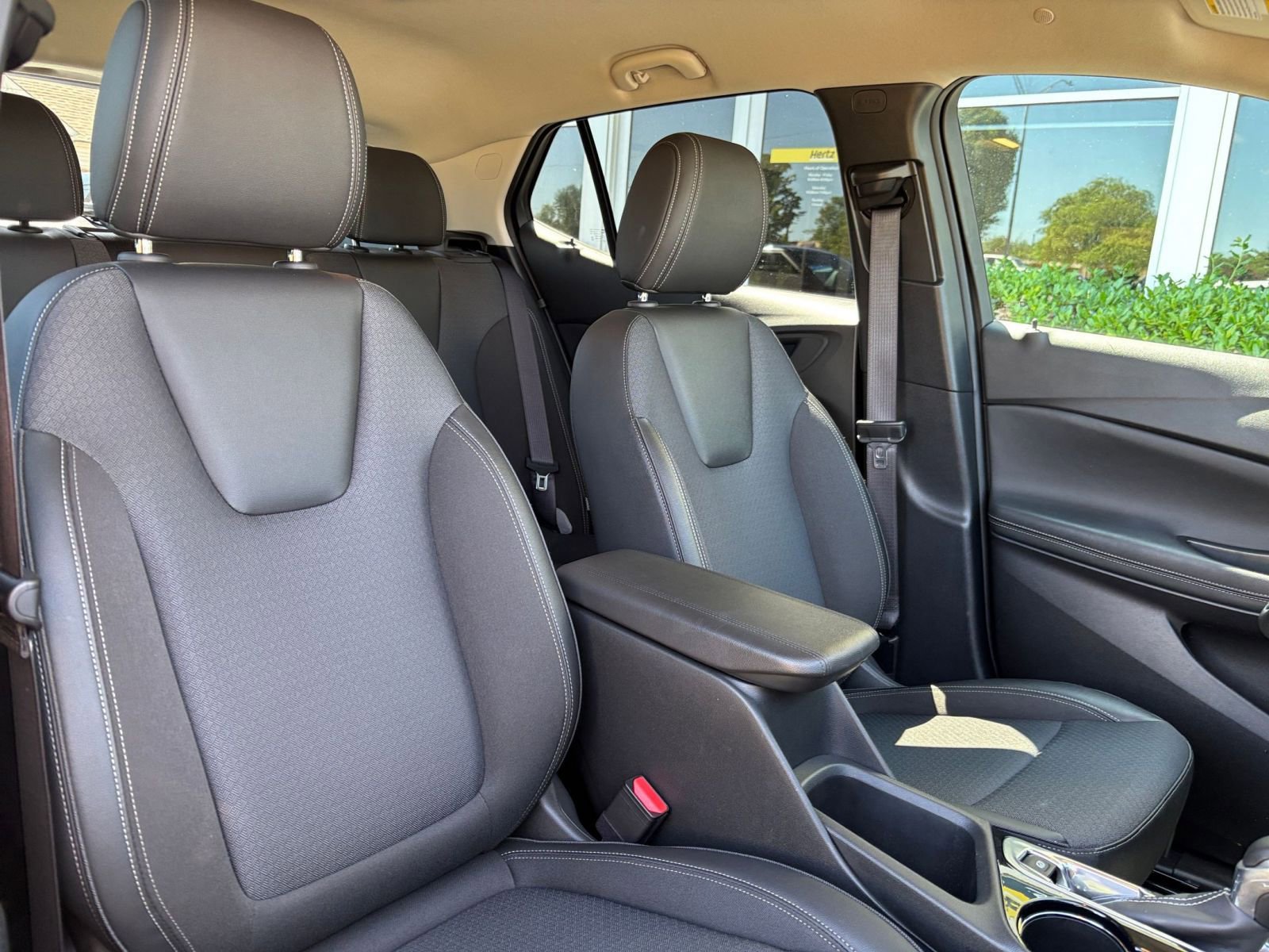 Thumbnail: 2025 Buick Encore GX - 35