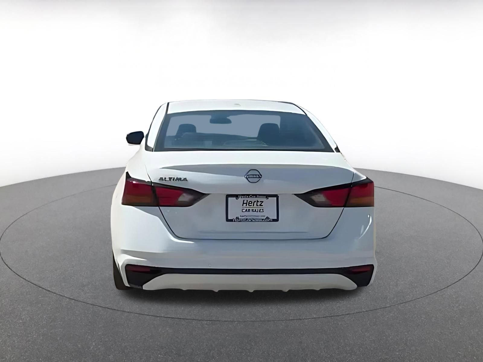 Thumbnail: 2025 Nissan Altima - 11