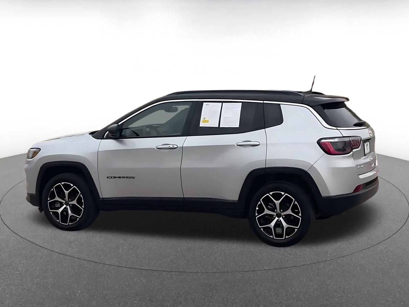 Thumbnail: 2025 Jeep Compass - 10