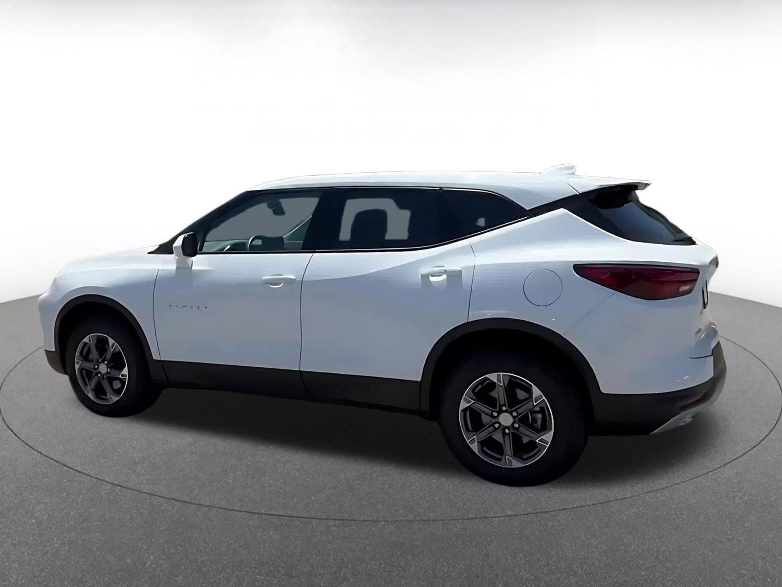Thumbnail: 2025 Chevrolet Blazer - 10