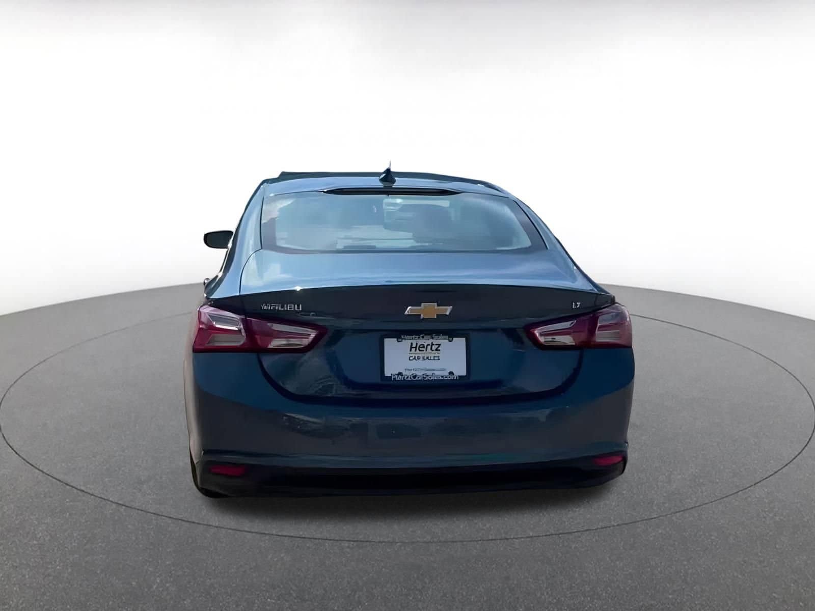 Thumbnail: 2024 Chevrolet Malibu - 11