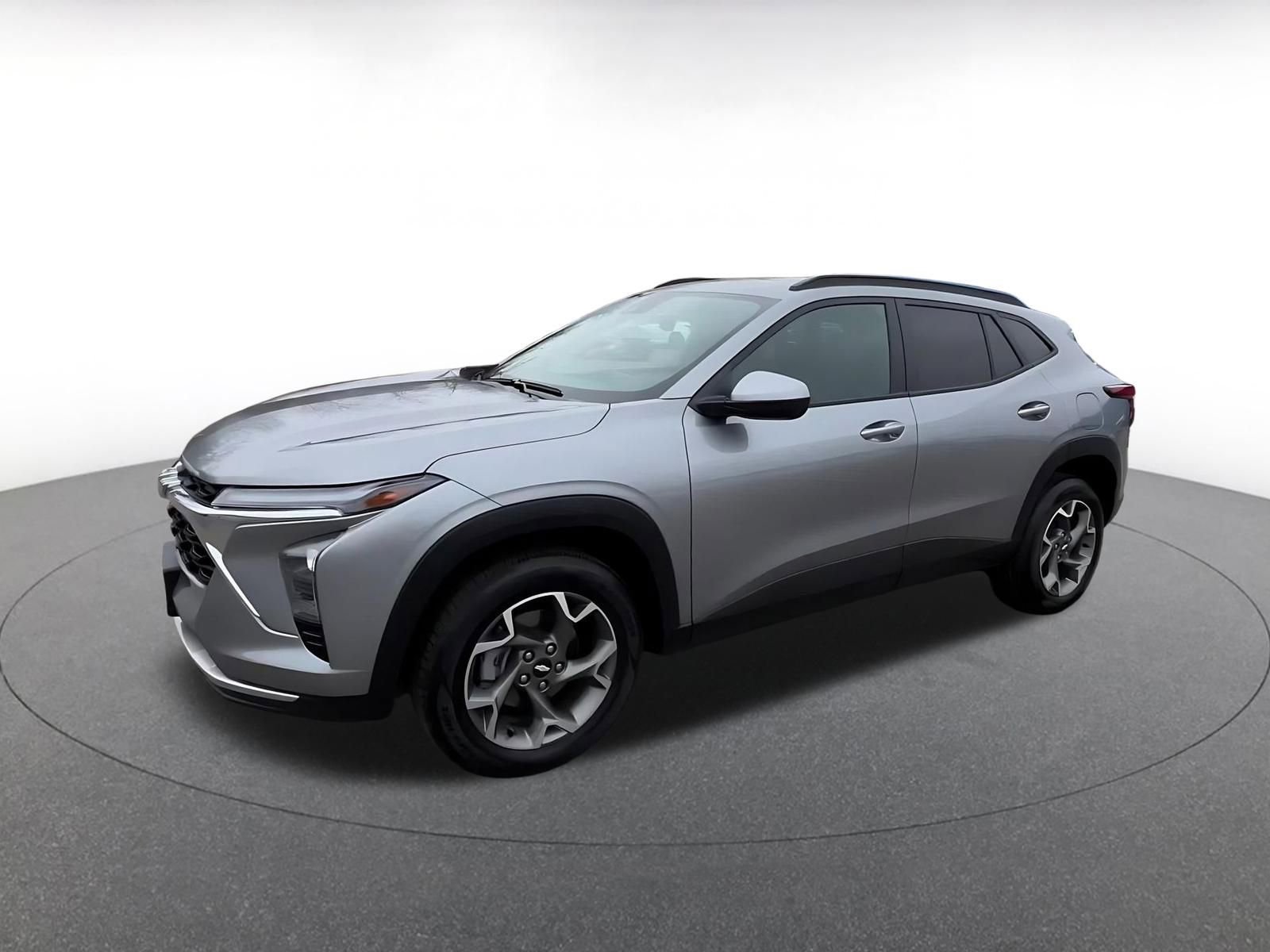 Thumbnail: 2025 Chevrolet Trax - 8