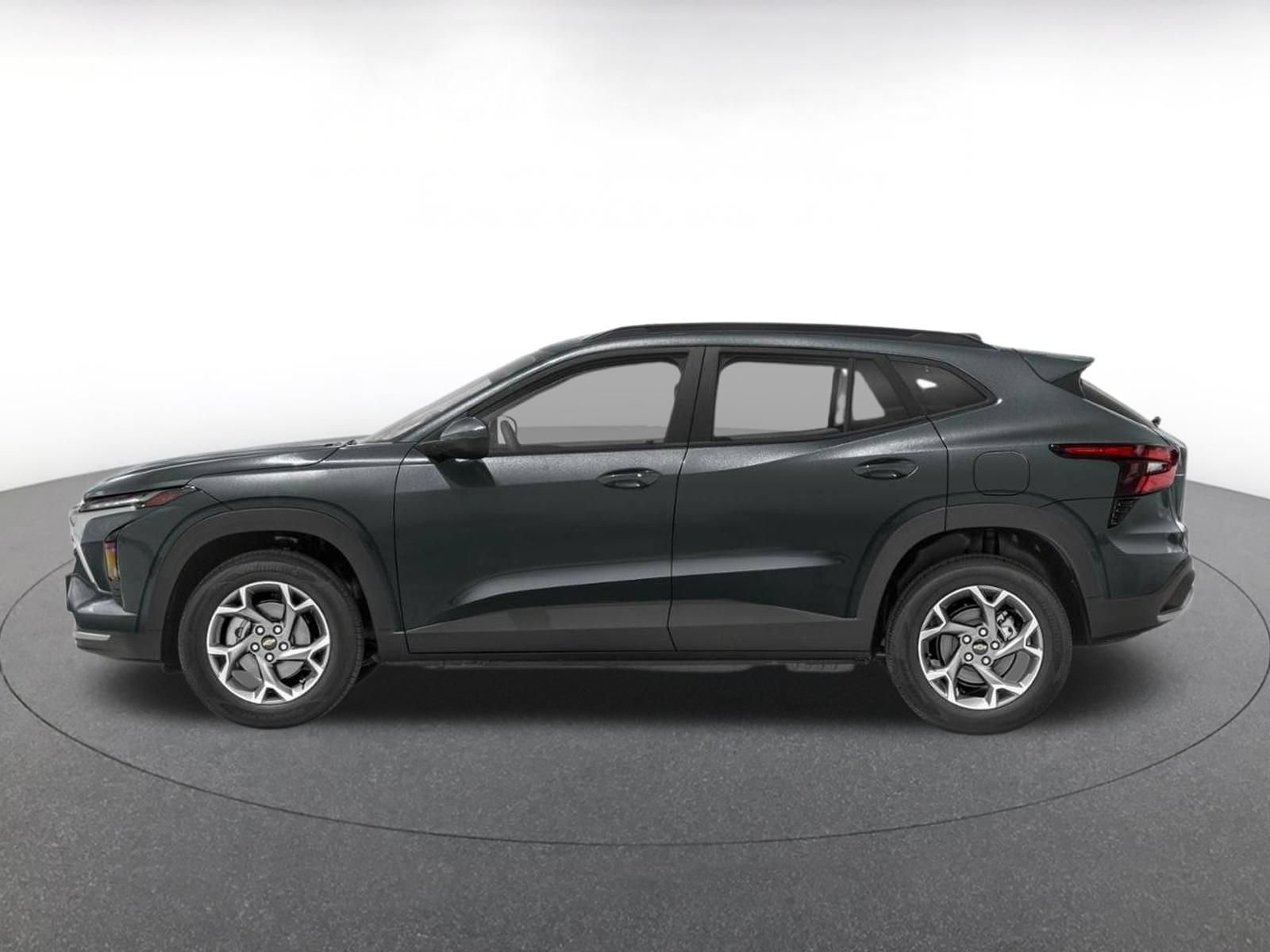 Thumbnail: 2025 Chevrolet Trax - 3