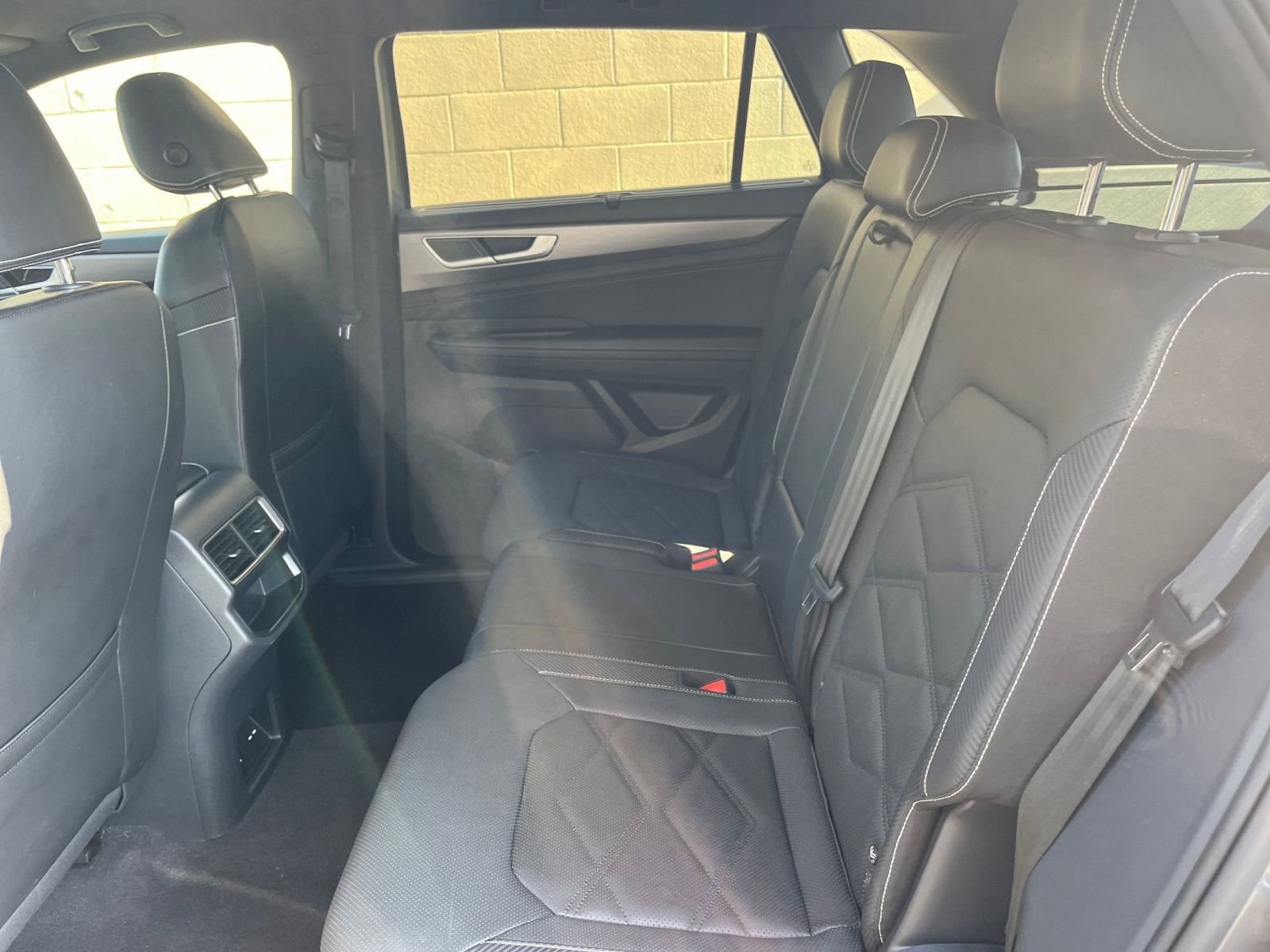 Thumbnail: 2025 Volkswagen Atlas - 25