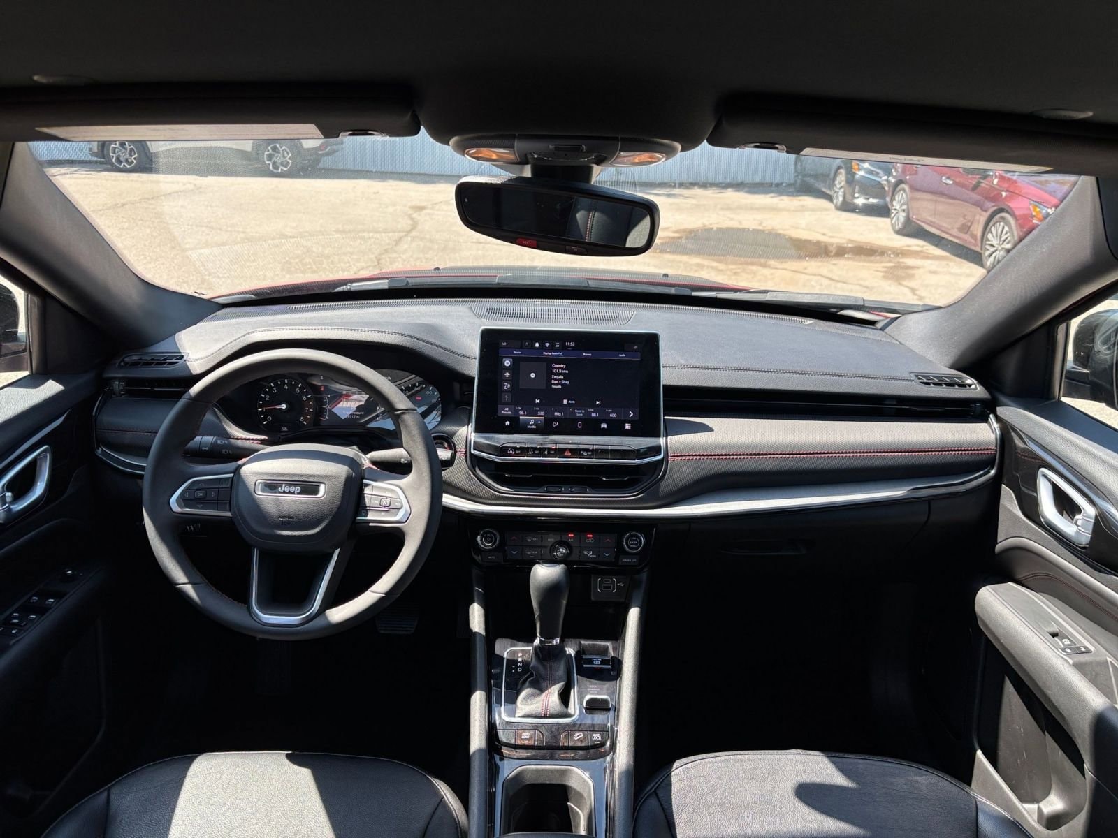 Thumbnail: 2025 Jeep Compass - 32