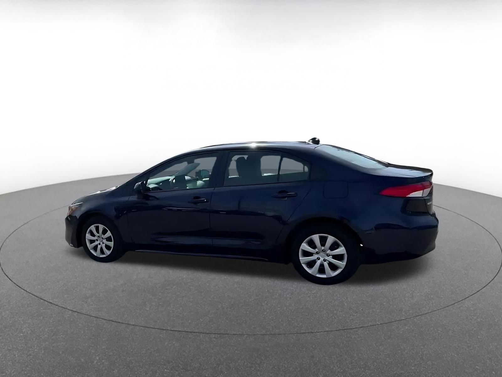 Thumbnail: 2025 Toyota Corolla - 8