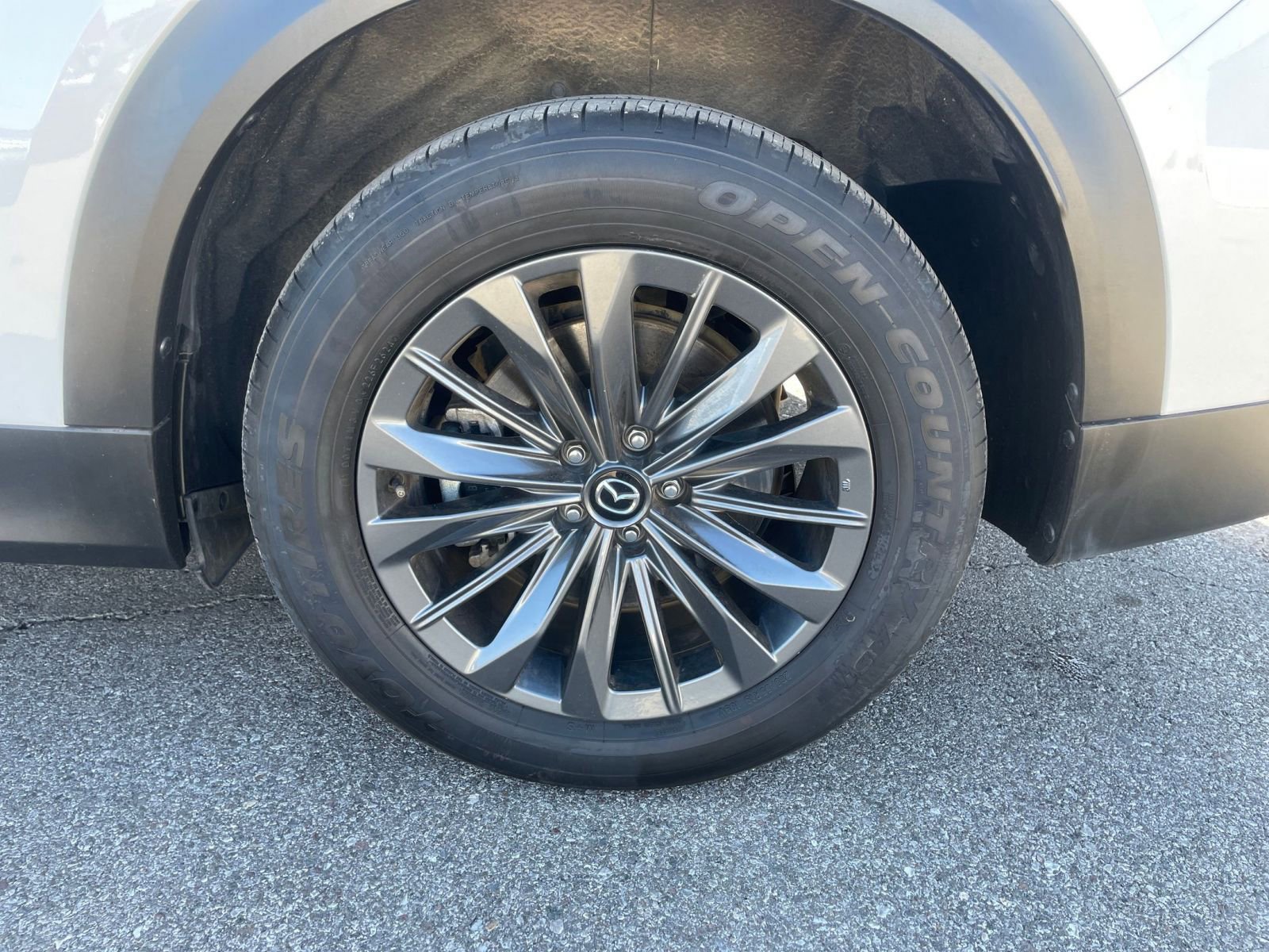 Thumbnail: 2025 Mazda CX-70 - 33