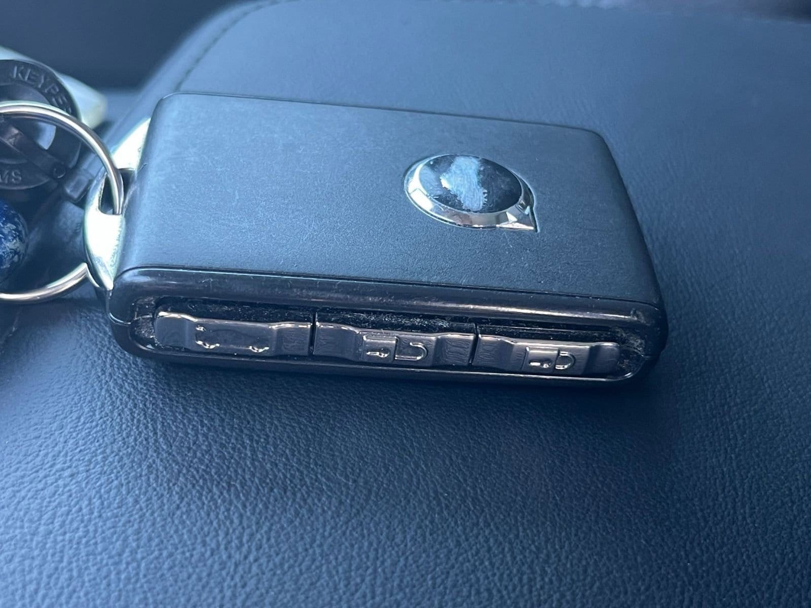 Thumbnail: 2025 Volvo S60 - 22