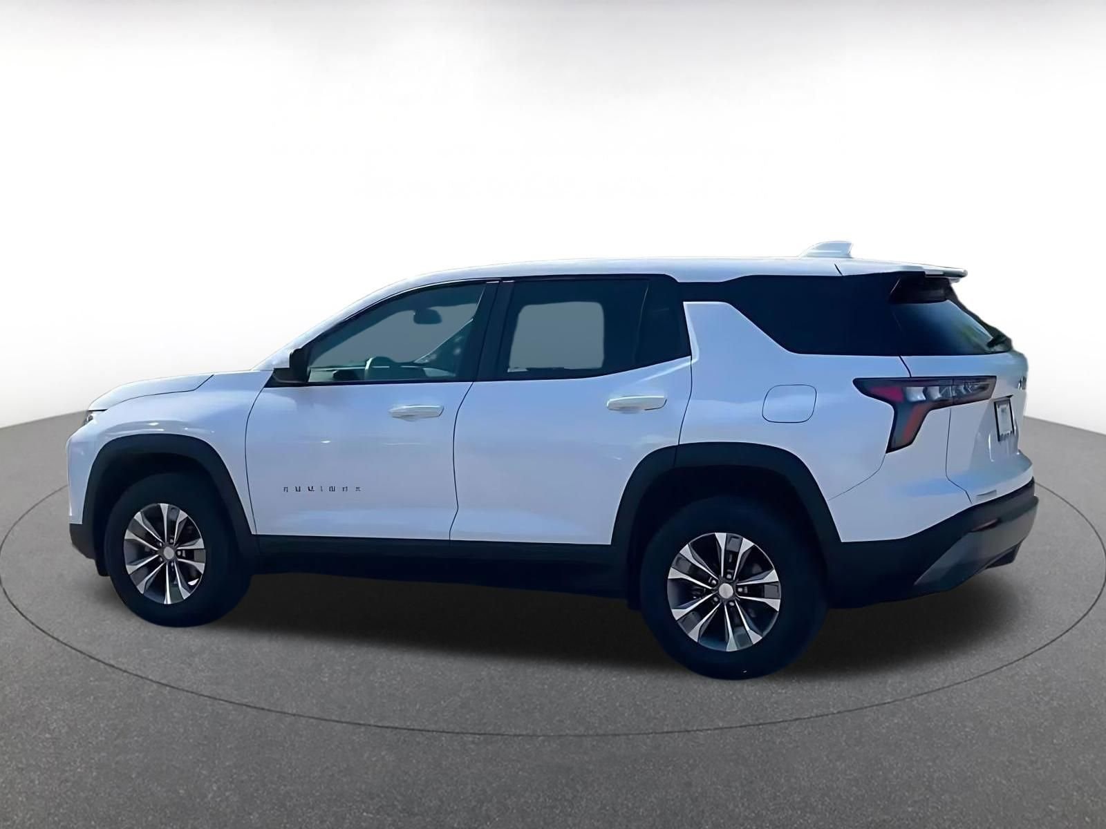 Thumbnail: 2025 Chevrolet Equinox - 9