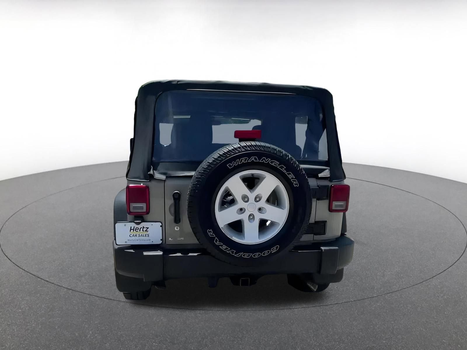2017 Jeep Wrangler Sport 12
