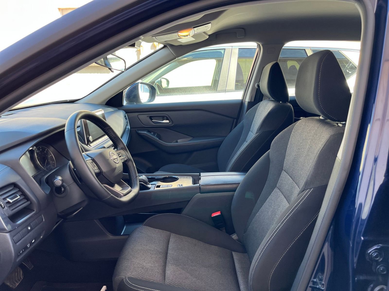 Thumbnail: 2025 Nissan Rogue - 29