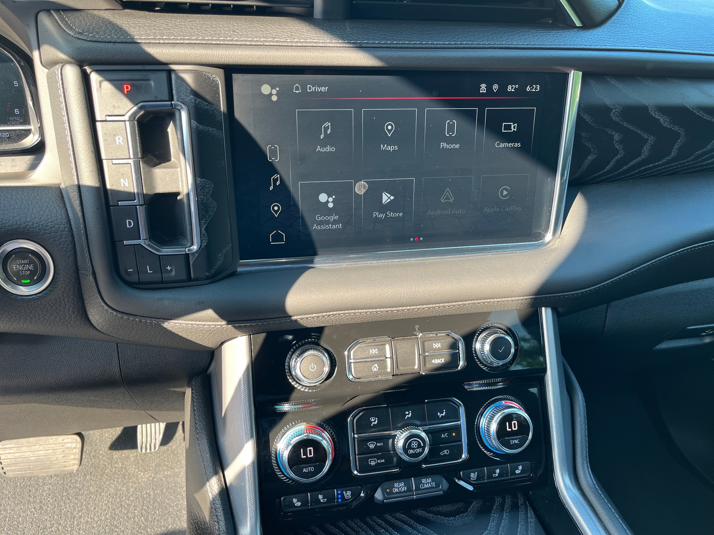 2023 GMC Yukon Denali 21