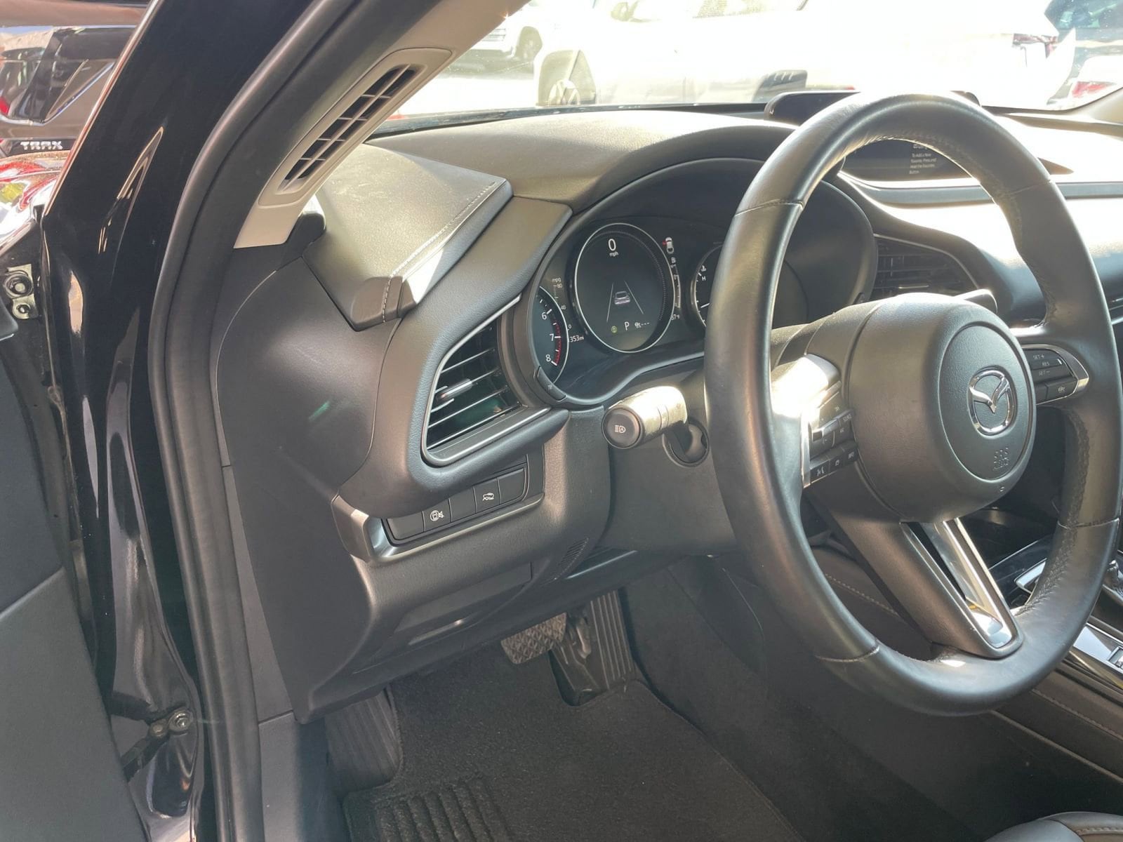 Thumbnail: 2025 Mazda CX-30 - 33