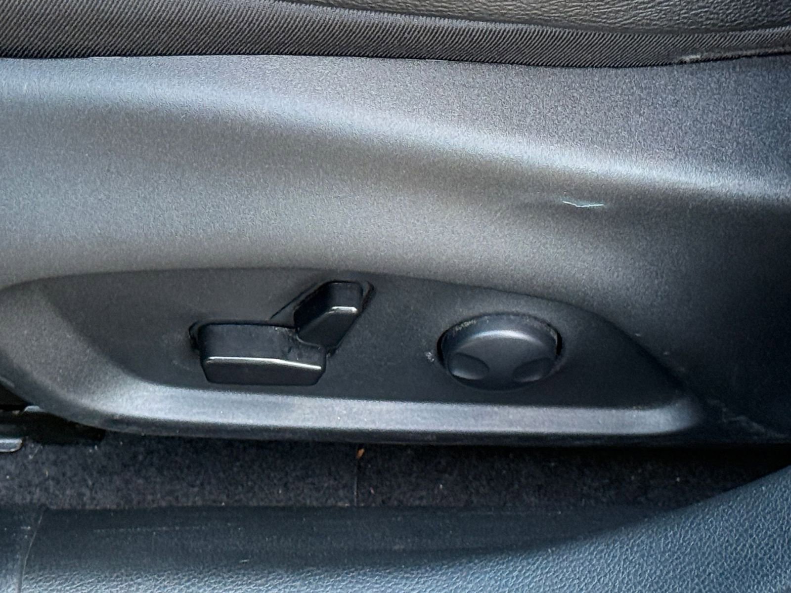 Thumbnail: 2025 Jeep Compass - 23