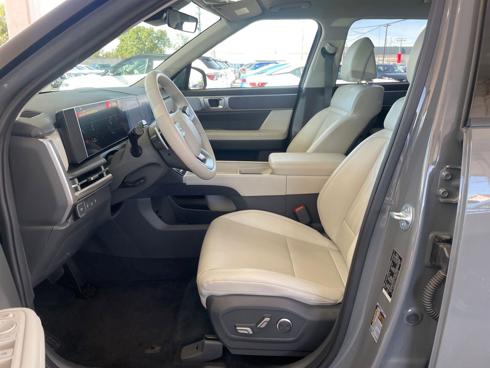 Thumbnail: 2025 Hyundai Santa Fe - 25