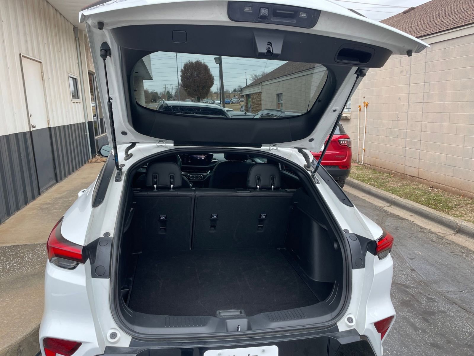 Thumbnail: 2025 Buick Envista - 29