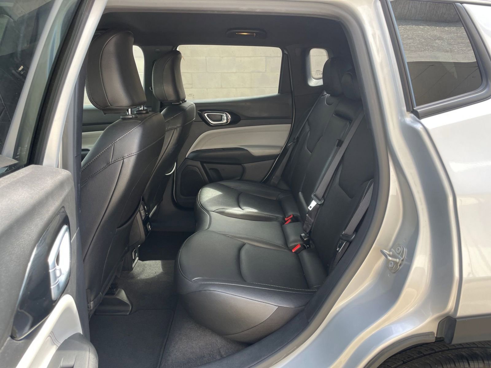 Thumbnail: 2025 Jeep Compass - 27