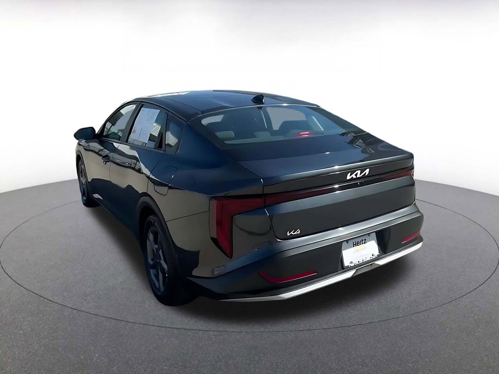 Thumbnail: 2025 Kia K4 - 10