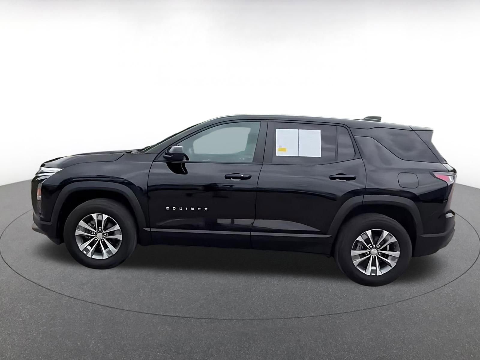 Thumbnail: 2025 Chevrolet Equinox - 8