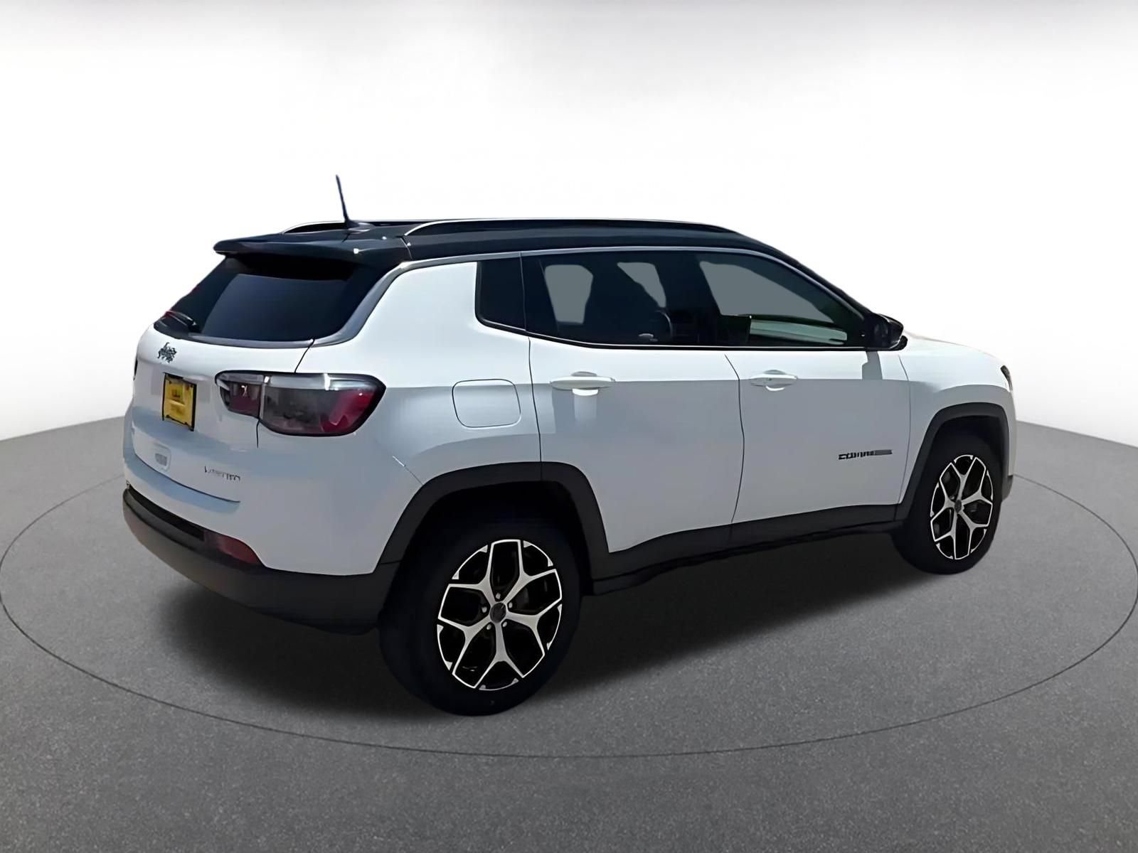 Thumbnail: 2025 Jeep Compass - 11