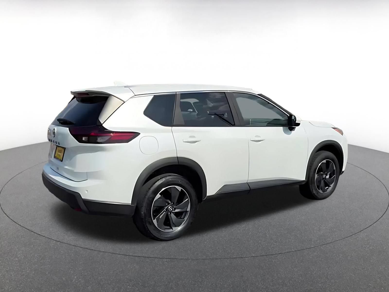 Thumbnail: 2025 Nissan Rogue - 12