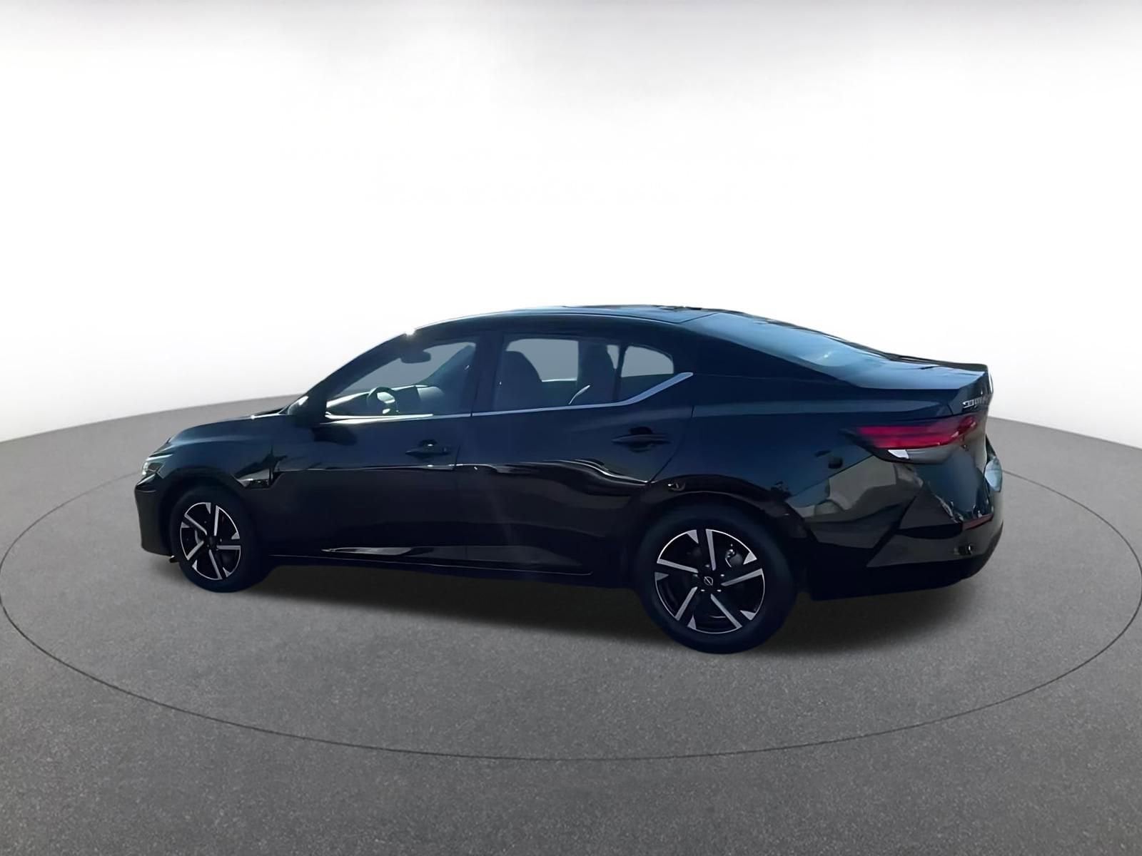 Thumbnail: 2025 Nissan Sentra - 8