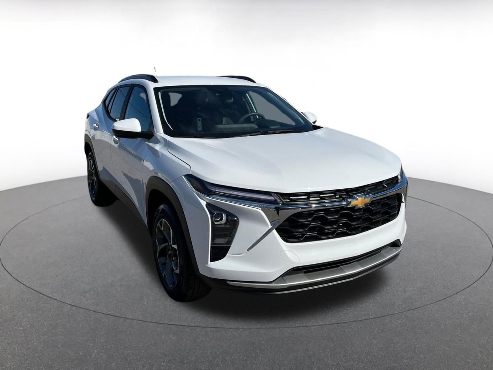 Thumbnail: 2025 Chevrolet Trax - 1