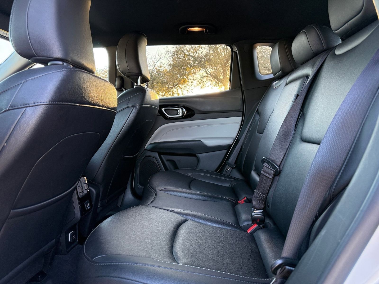 Thumbnail: 2025 Jeep Compass - 25