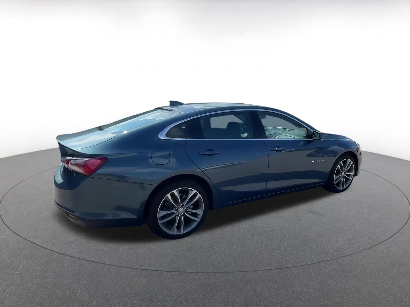 Thumbnail: 2024 Chevrolet Malibu - 15