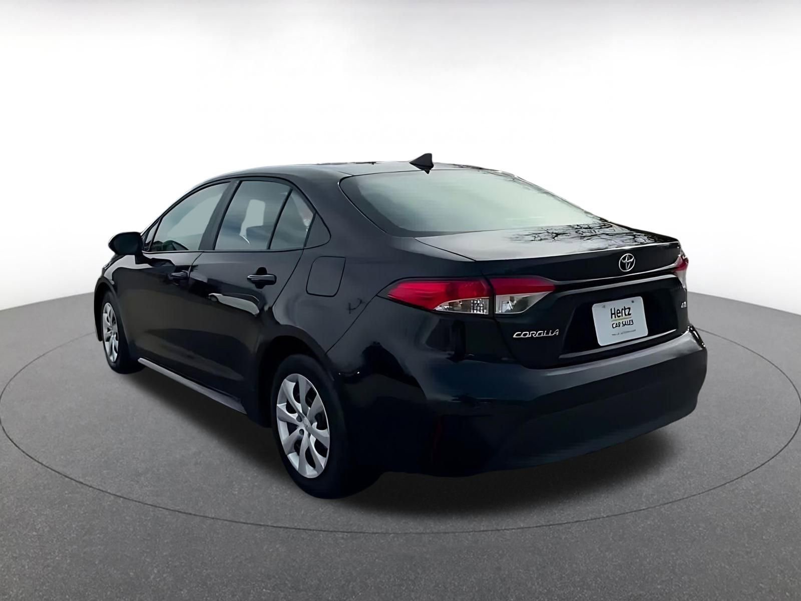 Thumbnail: 2025 Toyota Corolla - 11