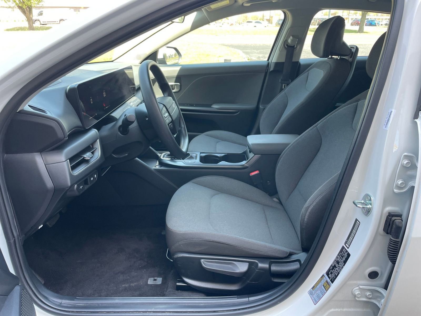 Thumbnail: 2025 Kia K4 - 25