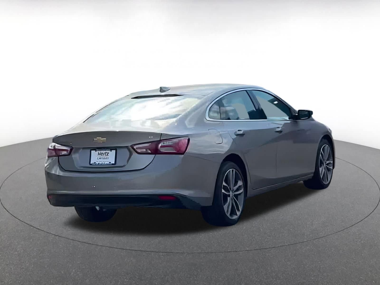 Thumbnail: 2024 Chevrolet Malibu - 7