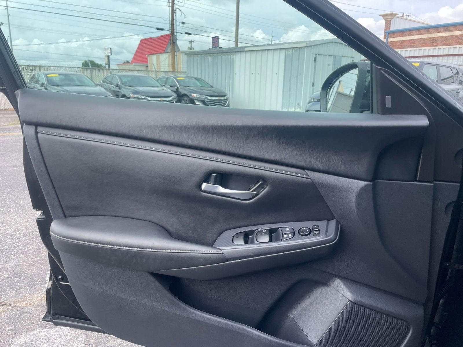 2024 Nissan Sentra SV 20