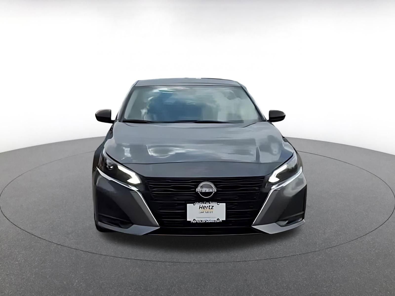 Thumbnail: 2025 Nissan Altima - 4