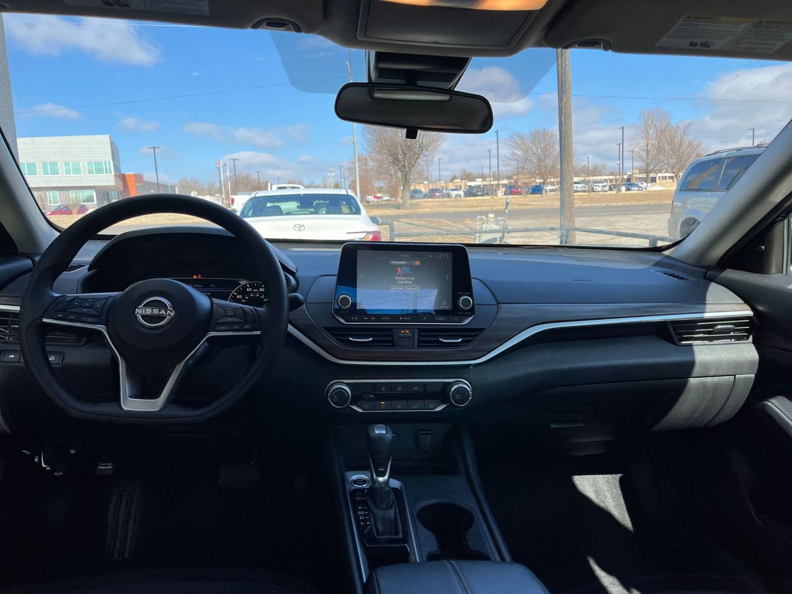 Thumbnail: 2025 Nissan Altima - 33