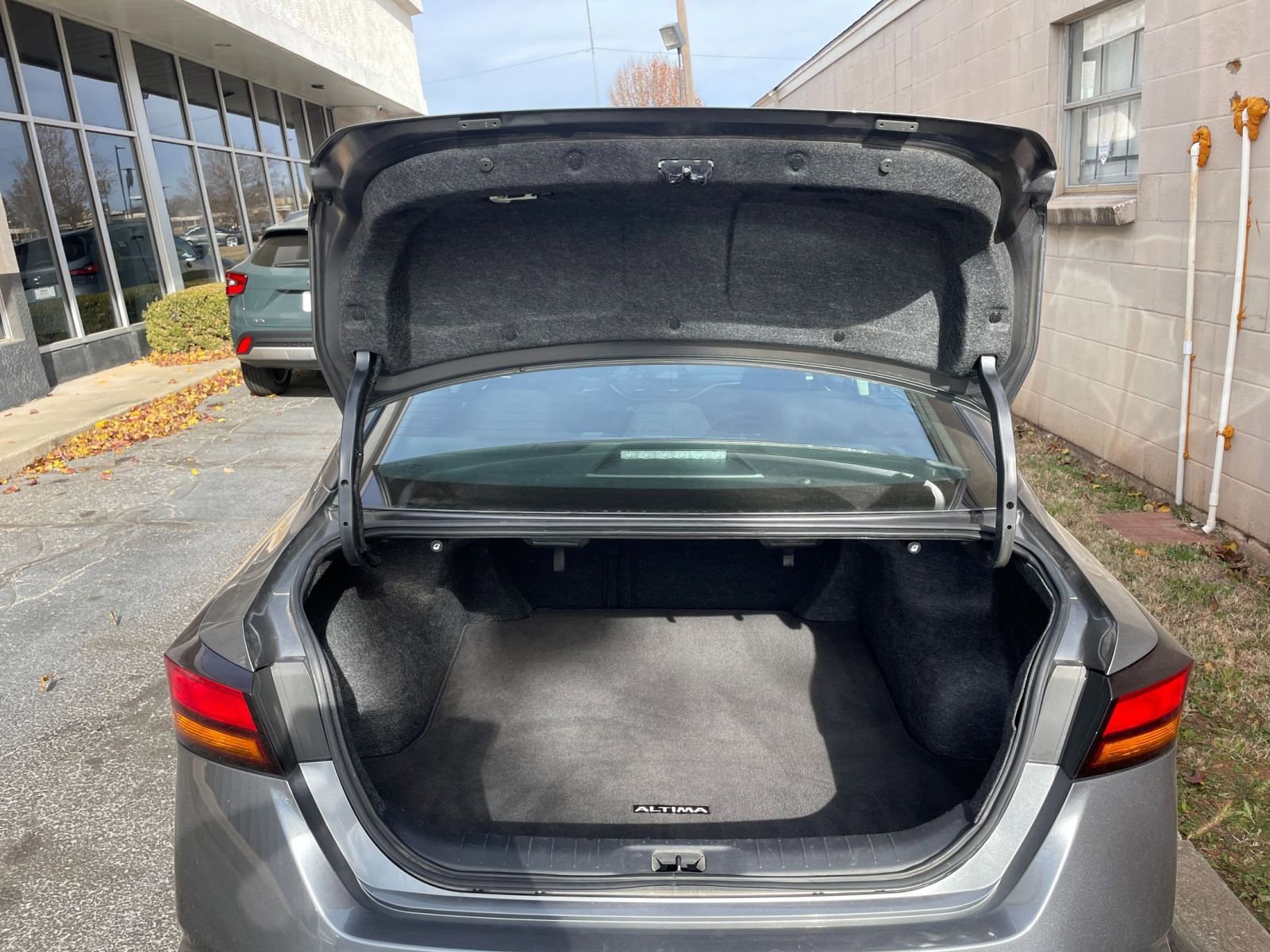 Thumbnail: 2025 Nissan Altima - 30