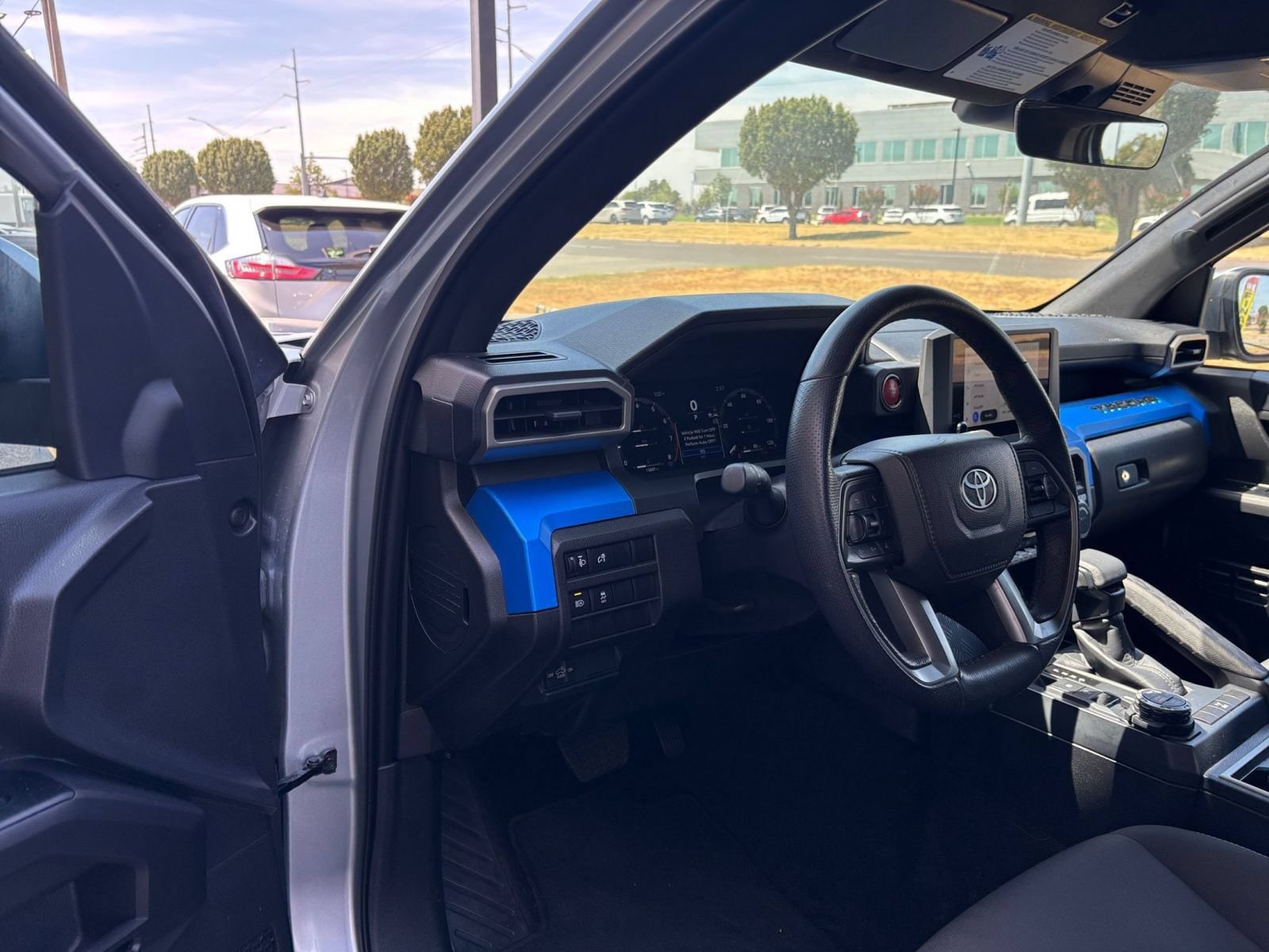 Thumbnail: 2025 Toyota Tacoma - 29
