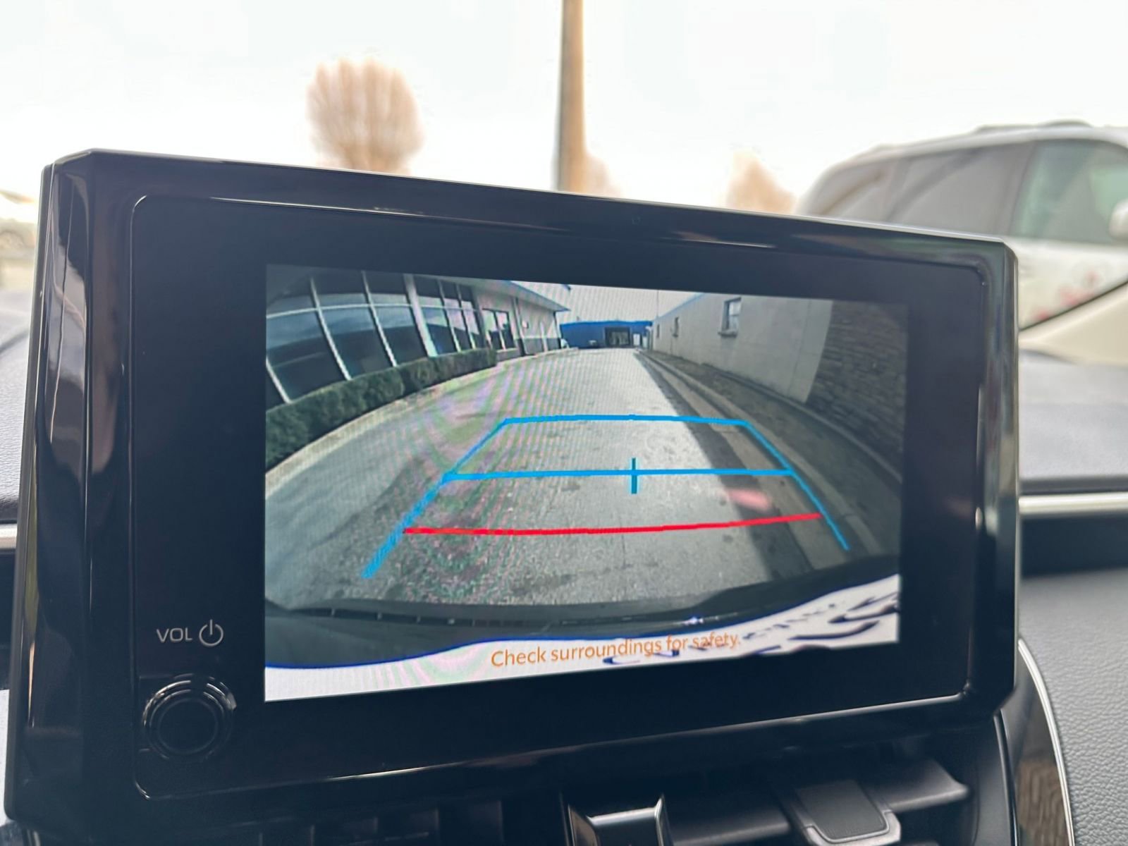 Thumbnail: 2025 Toyota Corolla - 17