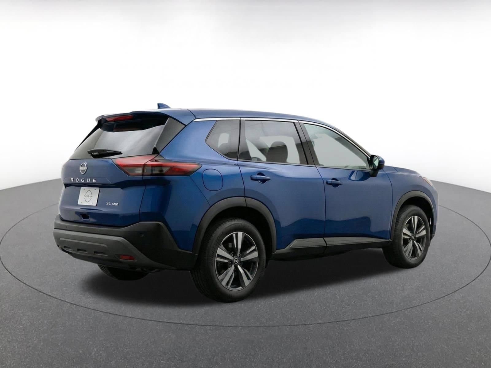 Thumbnail: 2026 Nissan Rogue - 9